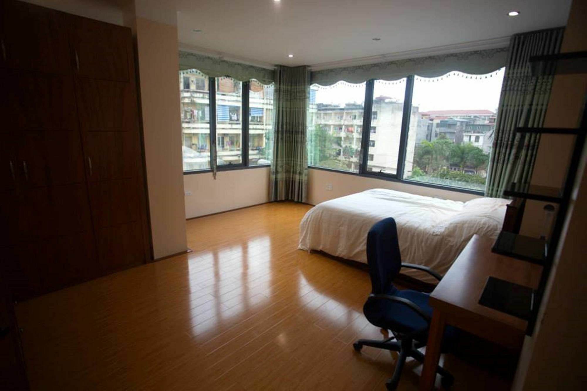Poonsa Nguyen Phong Sac Apartamento Hanói Exterior foto